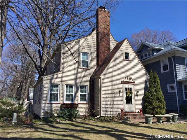 36 Parkside Cres, Rochester, NY 14617 photo 1