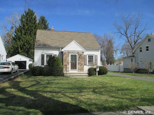 168 Cinnabar Rd, Rochester, NY 14617 photo 1