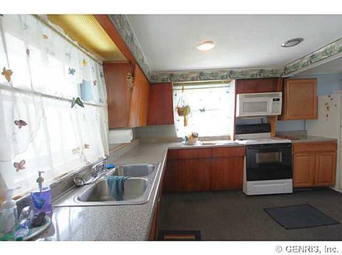 2 Walnut St S, Waterloo, NY 13165 photo 15