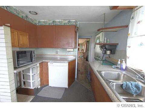 2 Walnut St S, Waterloo, NY 13165 photo 13