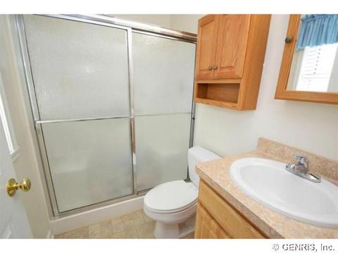 24 Leith Ln, Parma, NY 14468 photo 17