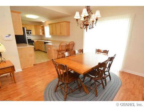 24 Leith Ln, Parma, NY 14468 photo 10