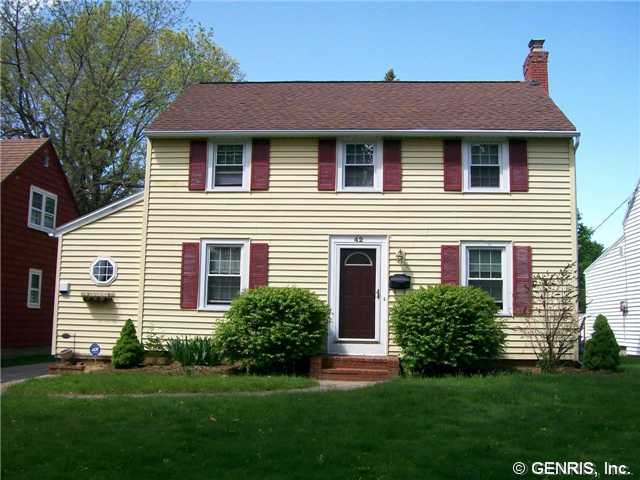 42 Belmeade Rd, Rochester, NY 14617 photo 1