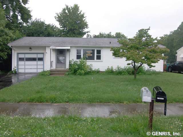 47 Knapp Ave, Rochester, NY 14609 photo 1