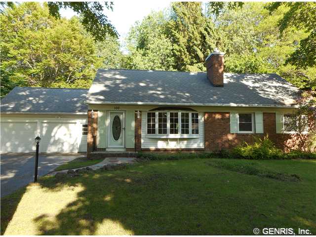 100 Scotch Ln, Rochester, NY 14617 photo 1