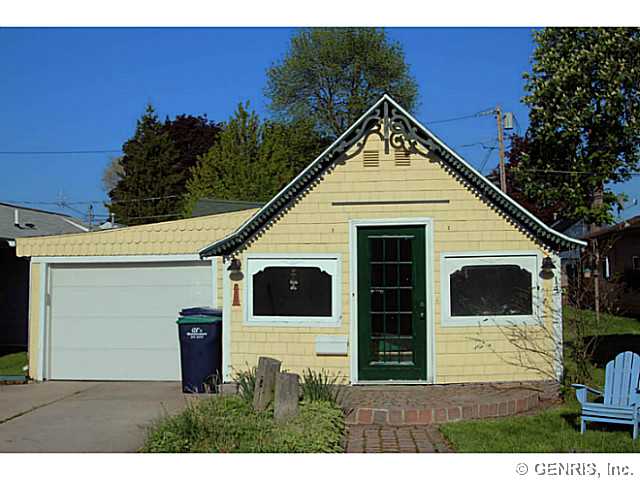 14 Delta Ter, Rochester, NY 14617 photo 1