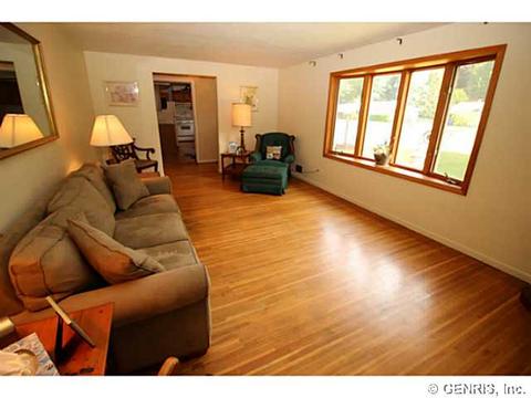 234 Longview Dr, Webster, NY 14580 photo 4