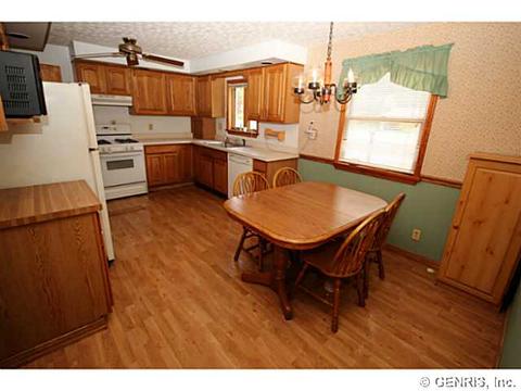 234 Longview Dr, Webster, NY 14580 photo 5