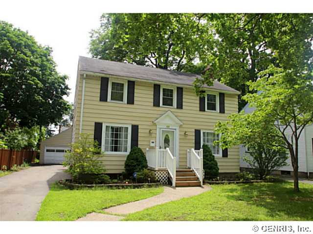 55 Burwell Rd, Rochester, NY 14617 photo 1