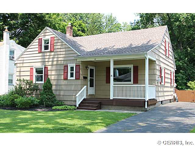 36 Cinnabar Rd, Rochester, NY 14617 photo 1