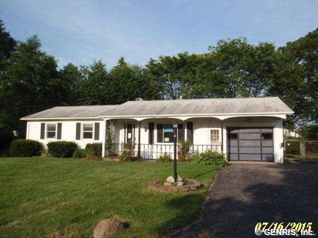 32 Appian Dr, Rochester, NY 14606 photo 1