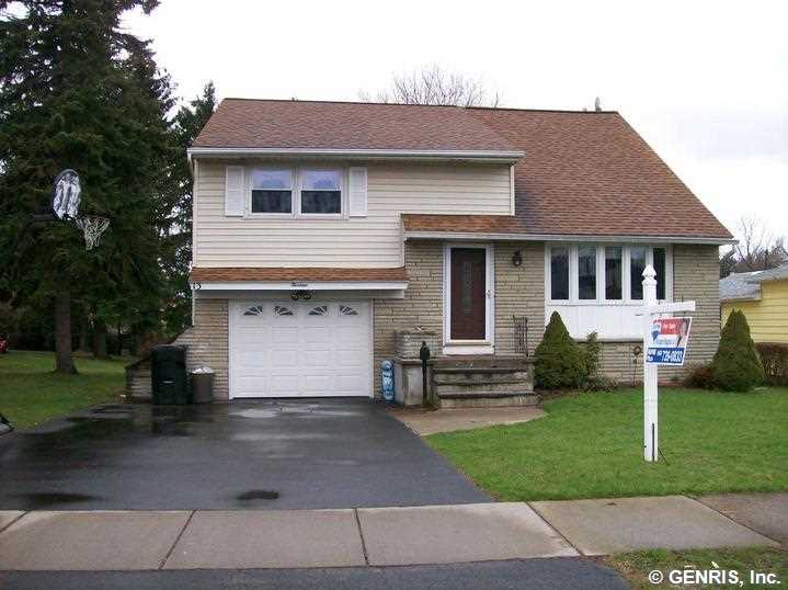 13 Creekside Dr, Rochester, NY 14622 photo 1