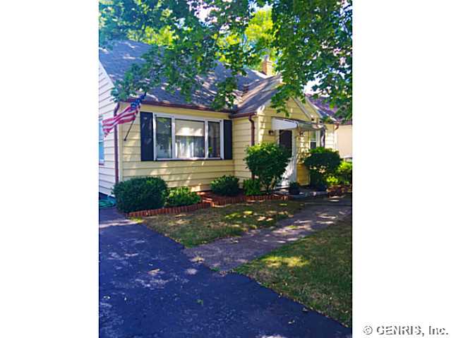 38 Waldo Ave, Rochester, NY 14609 photo 1