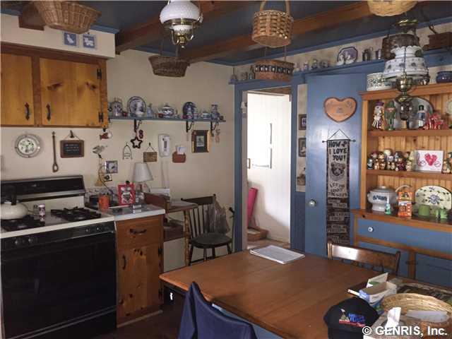 489 Pineview Dr, Webster, NY 14580 photo 6