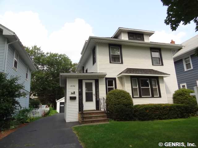230 Laurelton Rd, Rochester, NY 14609 photo 1