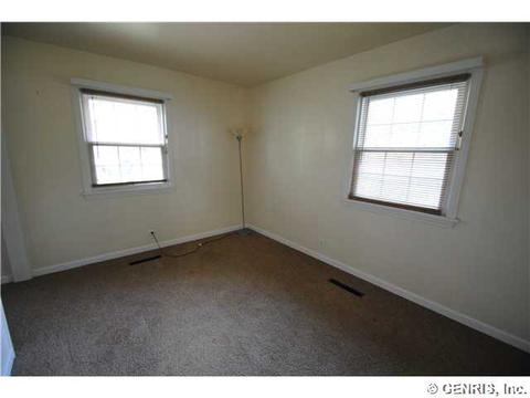 1240 State Rd, Webster, NY 14580 photo 11
