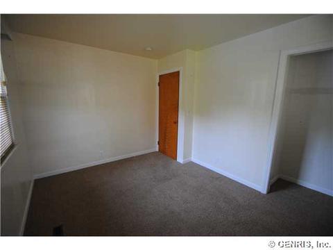 1240 State Rd, Webster, NY 14580 photo 12