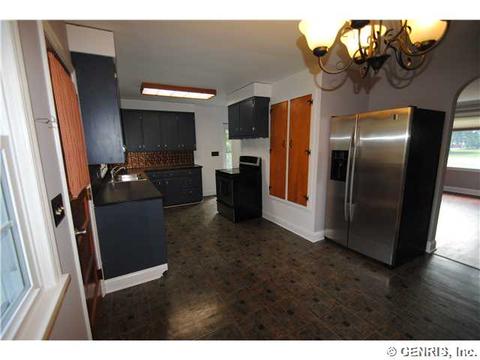 1240 State Rd, Webster, NY 14580 photo 5