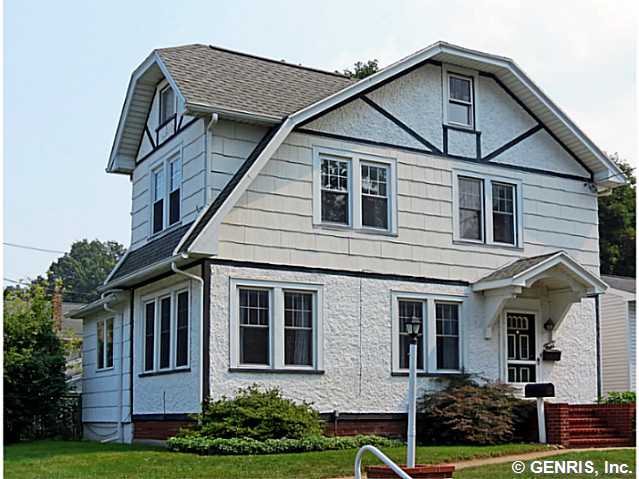 4 Orenda Dr, Rochester, NY 14622 photo 1
