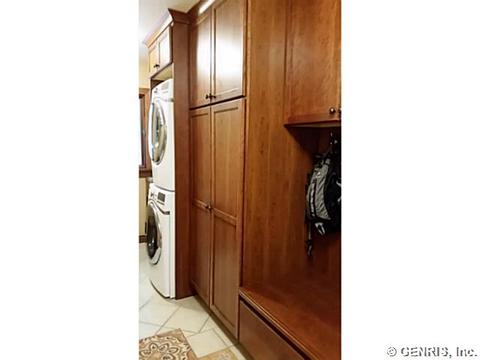811 Coventry Dr, Webster, NY 14580 photo 10
