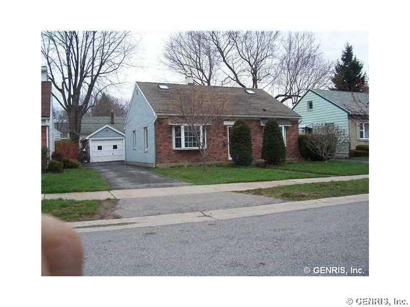 48 Brockley Rd, Rochester, NY 14609 photo 1