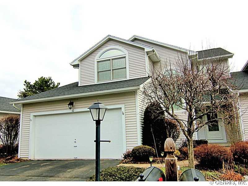 32 Cedarview, Fairport, NY 14450 photo 1
