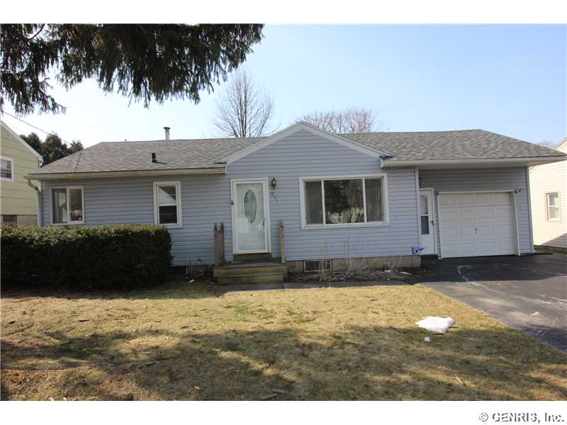 251 Clark Ave, Rochester, NY 14609 photo 1