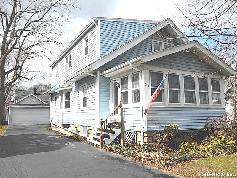 43 Kiwanis Rd, Rochester, NY 14617 photo 1