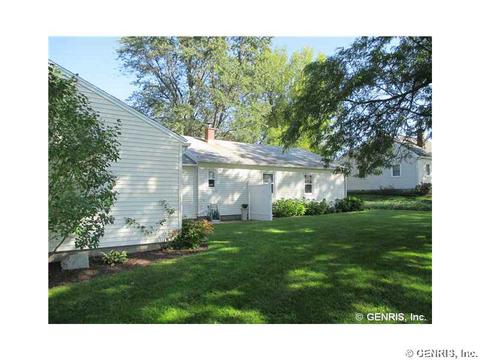 881 Phillips Rd, Webster, NY 14580 photo 4
