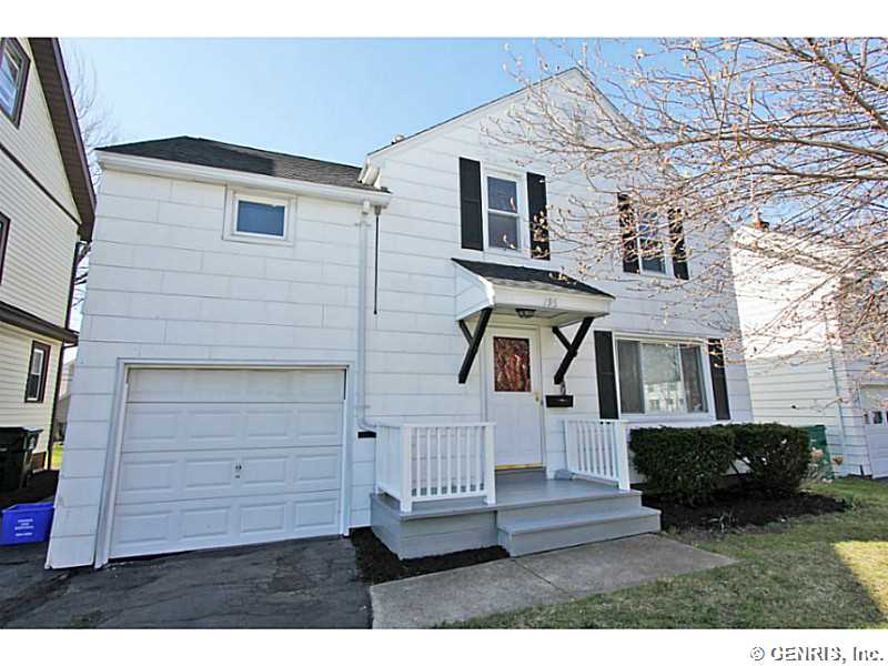 195 Burwell Rd, Rochester, NY 14617 photo 1