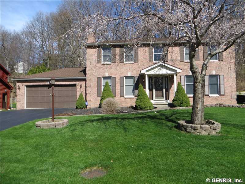 280 Willow Creek Ln, Rochester, NY 14622 photo 1