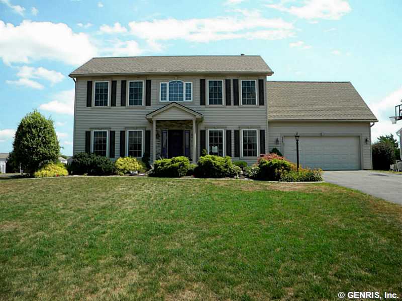 624 Maris Run, Webster, NY 14580 photo 1