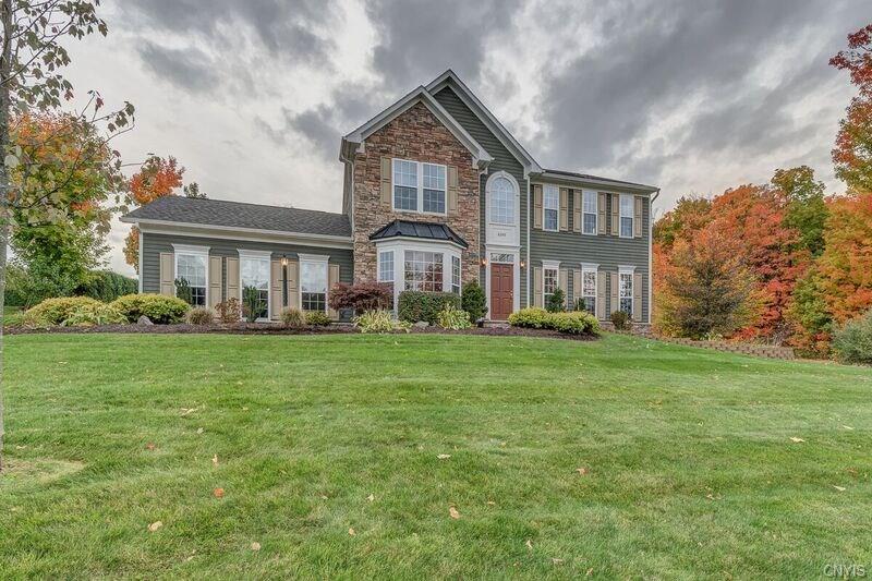 8299 Luchsinger Ln, Baldwinsville, NY 13027 photo 1