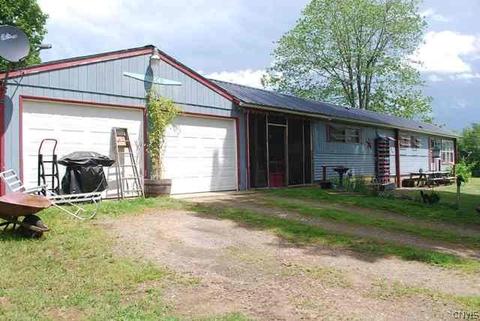 408 Sundown Rd, Fulton, NY 13069 photo 2