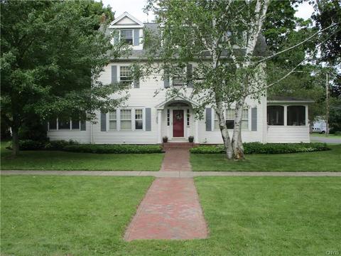 5 Eastern Pkwy, Auburn, NY 13021 photo 1