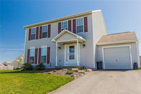 5523 Rockhampton, Clay, NY 13041 photo 1
