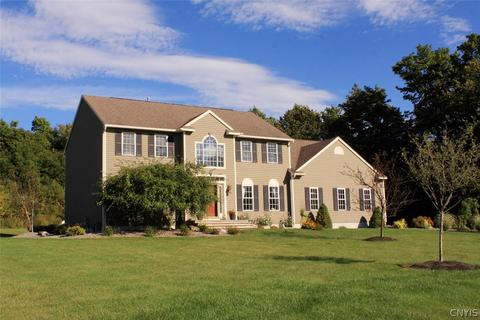 4697 Rustic Ln, Manlius, NY 13104 photo 1