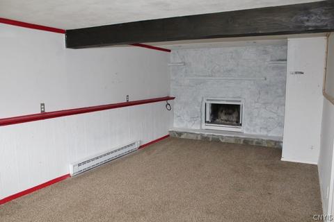 709 N Center St, East Syracuse, NY 13057 photo 7