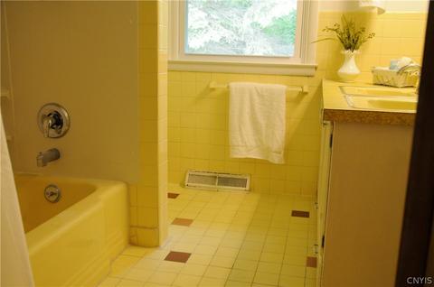 212 Ardsley Dr, Syracuse, NY 13214 photo 23