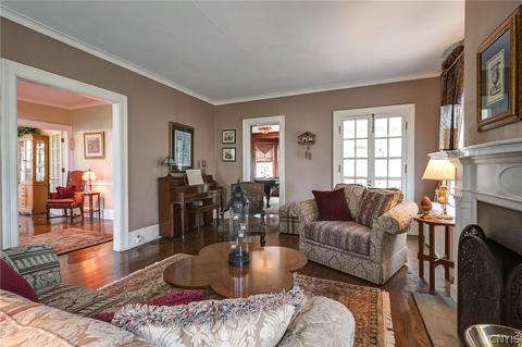 6 Brattle Rd, Syracuse, NY 13203 photo 7