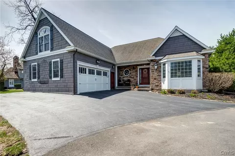 3 Sparrow Ln, Fayetteville, NY 13066 photo 1