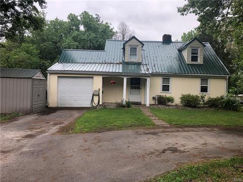7711 Maple Rd Baldwinsville Ny 13027 Mls S1197243 Movoto Com