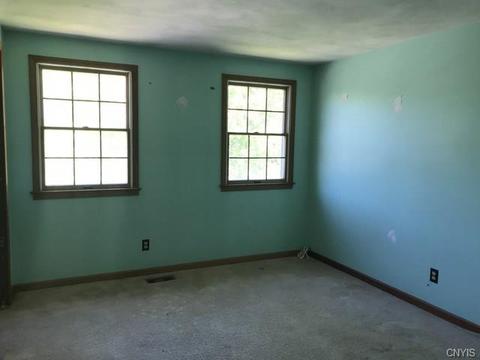 6297 Walkerton Dr, Jamesville, NY 13078 photo 9