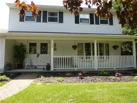 7 Robin Ln, Tully, NY 13159 photo 2