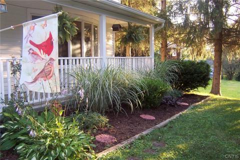 7 Robin Ln, Tully, NY 13159 photo 3