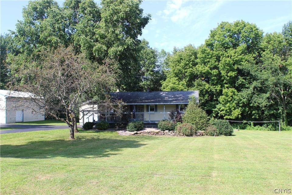  1005 Silk Rd, Volney, NY 13069 photo 2