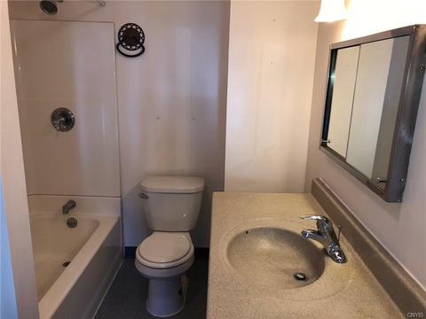 414 Broad St, Oneida, NY 13421 photo 25
