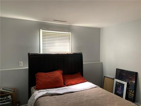 16 Maryland Ln, Liverpool, NY 13090 photo 19