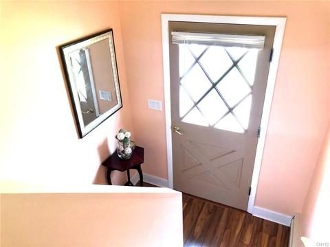 111 Craig Cir, Syracuse, NY 13214 photo 2