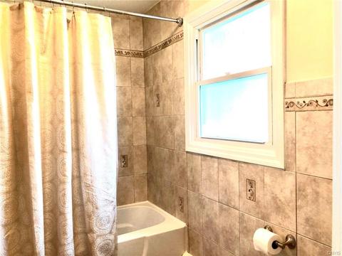 111 Craig Cir, Syracuse, NY 13214 photo 14